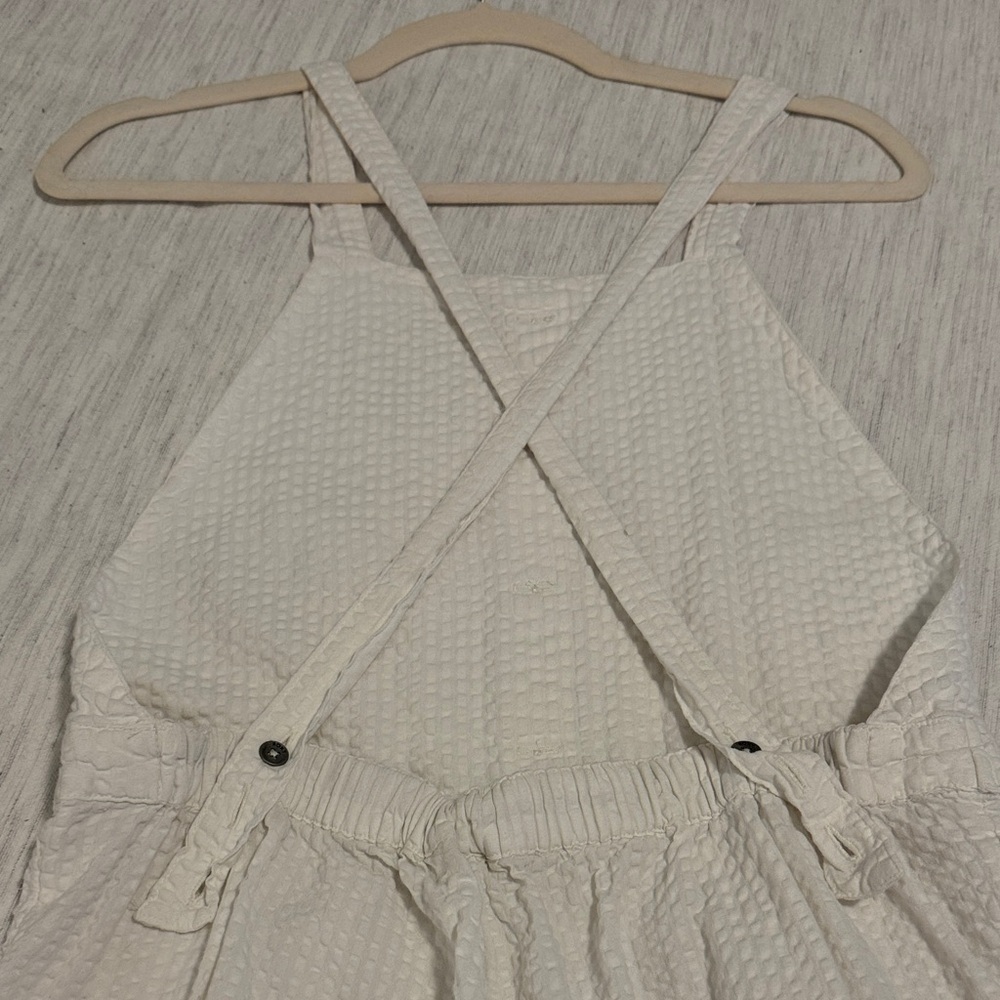 Roxy White Textured Crossback, Cropped Wide Leg Jumpsuit Size M - Picture 2 of 4